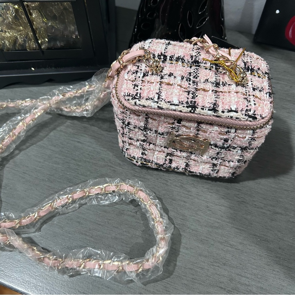 Chic Pink BeBe Vanity Tweed Crossbody Bag - Picture 2 of 5